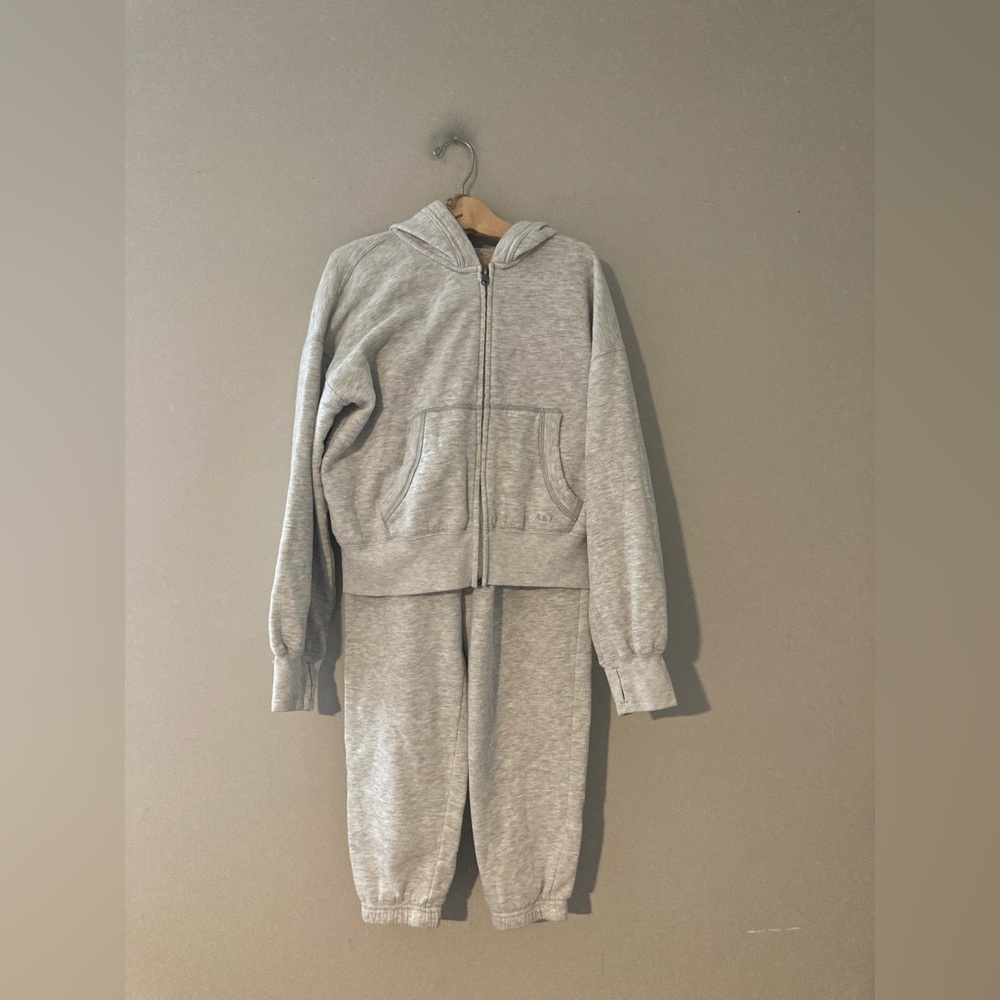 $27 ADD ON abercrombie kids set sweatsuit girls comfy zip hoodie zara 12 lounge